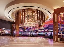 Bangladesh mobile users exploring 333 apk weekend casino categories with leisure planning
